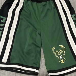 Milwaukee Bucks NBA Green Shorts